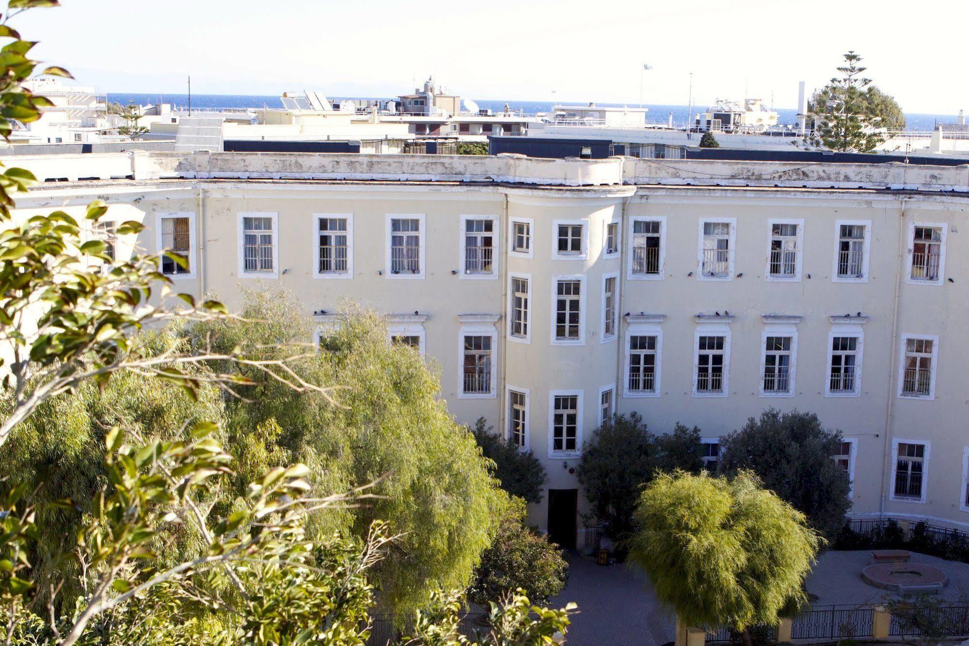Stay Rhodes Hostel & Bar Rhodes City Exterior foto